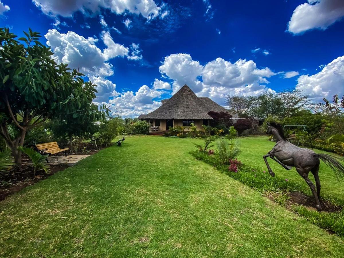 The Last Village Lodge Athi River Eksteriør bilde