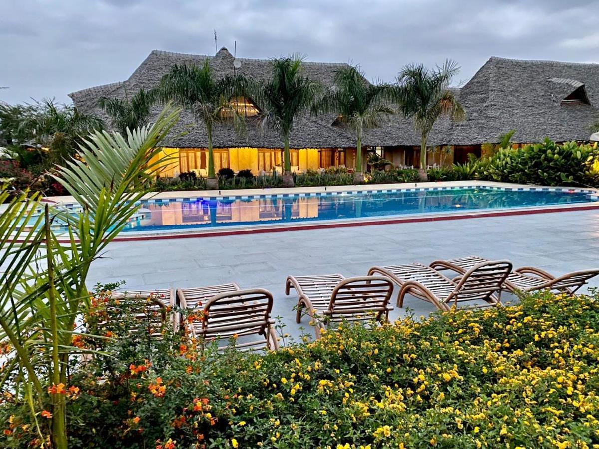 The Last Village Lodge Athi River Eksteriør bilde