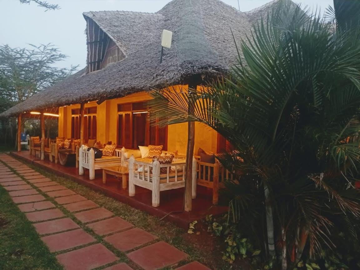 The Last Village Lodge Athi River Eksteriør bilde